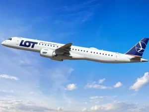 Contrato entre Embraer e LOT fortalece suporte à frota E195-E2