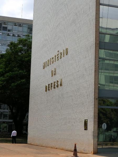 Ministério da Defesa nomeia tenente que sugeriu morte de Lula