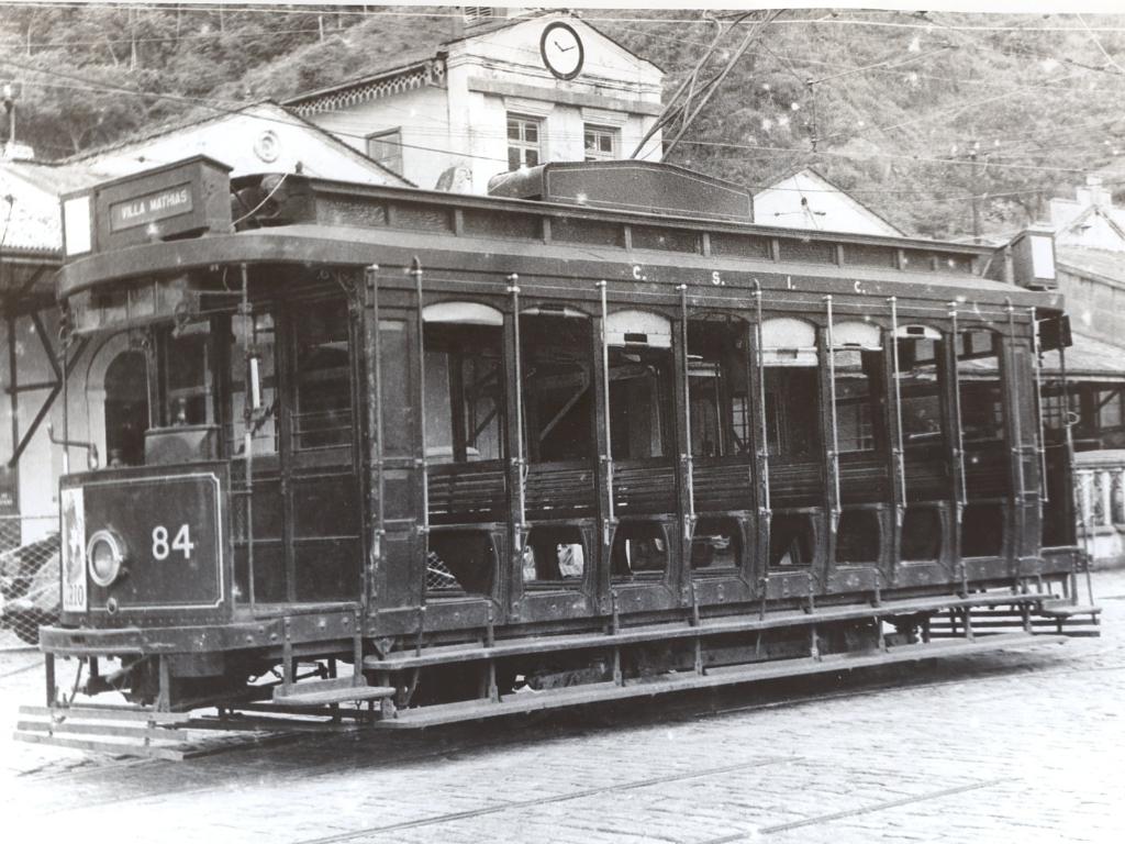 Caminhões arqueados: 'máquinas de matar' circulam livremente nas estradas -  04/10/2022 - UOL Carros