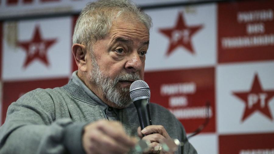 O ex-presidente Lula faz o "risco PT" aumentar --e isso é tudo o que Bolsonaro quer - Foto: Paulo Pinto/Agência PT