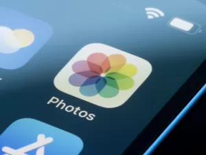 iOS 17.5 estaria ressuscitando fotos antigas excluídas permanentemente
