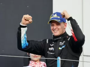 WEC: Alpine faz pressão para manter Mick Schumacher na equipe em 2025