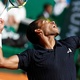 Aliassime vira outra, anota "pneu" e alcan&ccedil;a terceira rodada