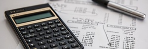 Influenciadores de finanças batem recorde, e bets engajam mais do que ações (Foto: Steve Buissinne / Pixabay)
