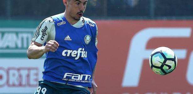 Willian voltou a treinar com o grupo do Palmeiras - Luis Moura/WPP/Estadão Conteúdo