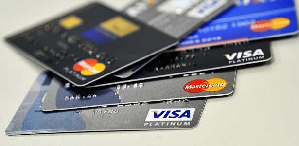 Juros altos, renda comprometida e distorções na Bolsa brasileira em 2026