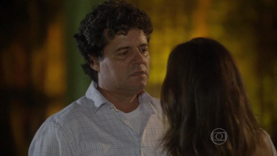 Roberta (Daniele Suzuki) e Marcelo (Felipe Camargo) em Malhação - Sonhos (Reprodução/Globo) - Reprodução / Internet