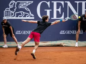 Wild segue para o challenger de Lisboa e Monteiro prefere descansar