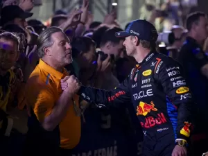 F1: Verstappen zomba de carreira de Zak Brown em novo capítulo da troca de farpas