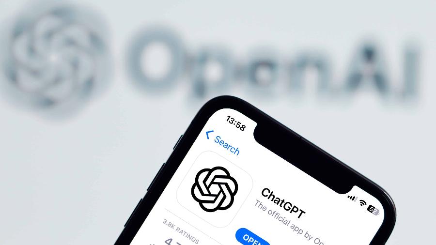 ChatGPT na App Store em um iPhone