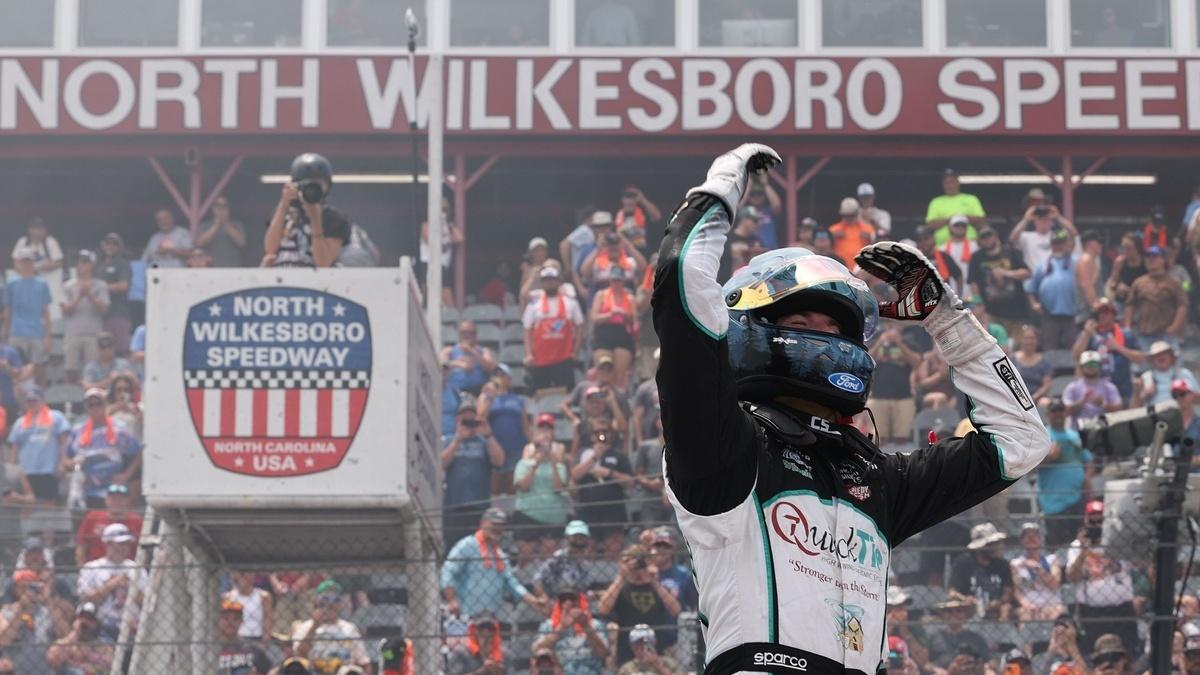 NASCAR Truck: Chandler Smith domina prova de North Wilkesboro