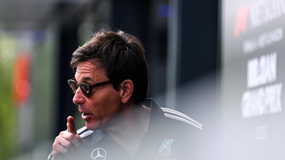 F1: "Tivemos um problema em todos os carros com motor Mercedes", afirma Wolff