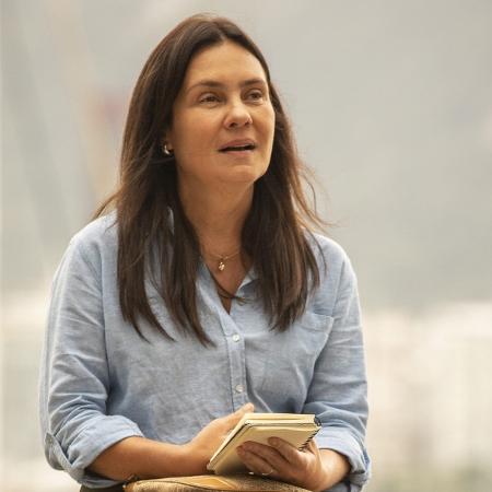 Adriana Esteves vive a personagem Thelma na nova novela das 9 da Globo, "Amor de Mãe" - Thelma (Adriana Esteves) de Amor de Mãe (Divulgação/TV Globo)