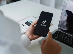 Mais de meio milhão de 'refugiados do TikTok' migram para chinês RedNote