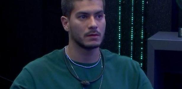 Arthur Aguiar no quarto secreto do BBB 22
