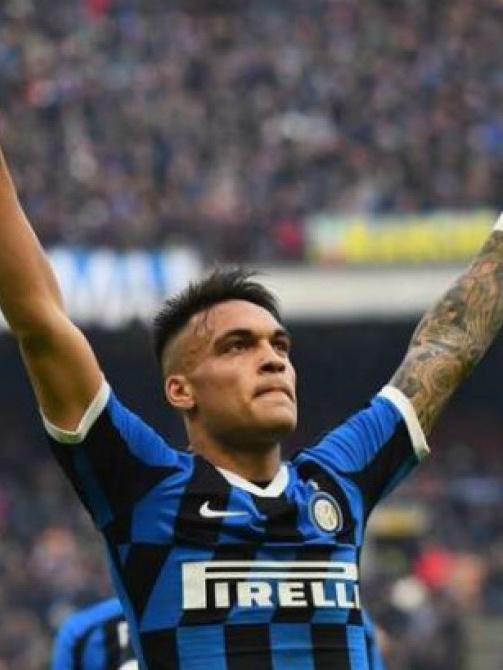 Lautaro tem acerto verbal com Barcelona, mas Coutinho emperra negociação