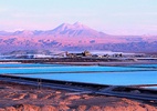 O lado sujo dos carros elétricos nas minas de lítio - Mineração de lítio da SQM no Atacama, Chile (Foto: divulgação/SQM)