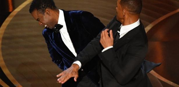 Momento no Oscar 2022 em que Will Smith dá um tapa em Chris Rock