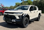 Chevrolet S10 100 Anos estreia com suspensão Ironman e preço de R$ 325 mil - https://carsughi.uol.com.br/wp-content/uploads/2025/04/chevrolet-s10-100-anos-estreia-com-suspensao-ironman-e-preco-de-r-325-mil.jpg