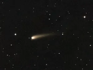 Saiba tudo sobre o "Cometa do Século" no Olhar Espacial