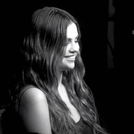 Selena Gomez nos bastidores do clipe Lose You To Love Me - YouTube