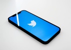 Ex-Twitter diz que Apple e Google têm poder sobre a rede - Twitter no iPhone