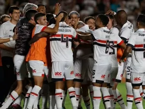 Luciano marca dois, e São Paulo bate o Vitória no Barradão