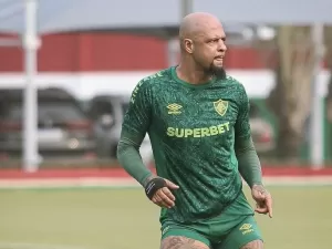 Felipe Melo é acusado de constranger adolescente; jogador nega