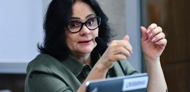 Damares Alves, senadora do DF, diz tratar paralisia facial causada por  herpes-zoster, Distrito Federal