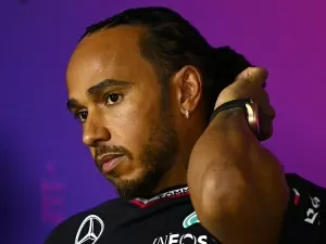 F1: Hamilton afirma que teve feedback ignorado pela Mercedes