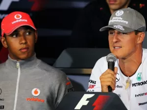 F1: Villeneuve explica como Hamilton pode se tornar imbatível na Ferrari