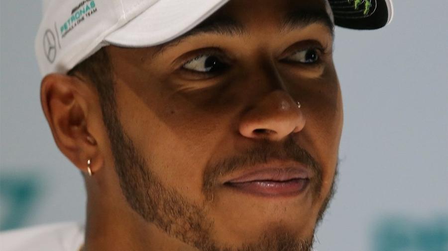 Atual contrato de Hamilton com a Mercedes vai até o final de 2018 - Paulo Whitaker/Reuters
