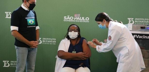 Diogo Schelp | Brasil supera Índia em proporção de cidadãos vacinados