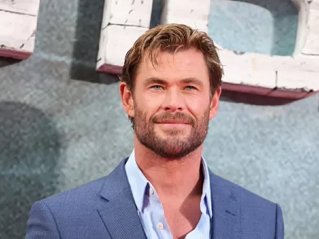 Ator diz que pediu para Chris Hemsworth lhe dar um soco no rosto - OFuxico