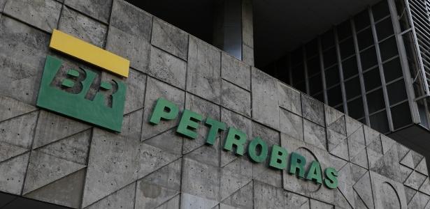 Pró-governo diz que Petrobras transforma pré-sal em recordes, mas preço do diesel acende alerta