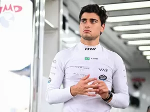 Caio Collet renova com HMD Motorsports para temporada de 2025 da Indy NXT