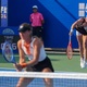 Stefani e Babos são eliminadas de Wuhan nas oitavas de final