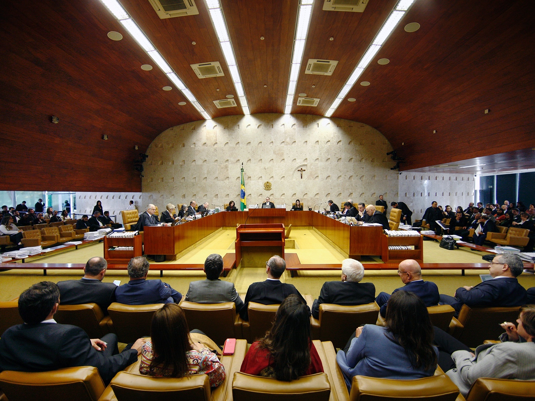 Crise entre Bolsonaro e STF pode custar R$ 138 bi aos cofres públicos
