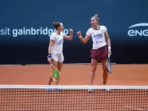 Bia e Stefani jogarão juntas nas duplas em Paris