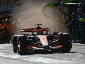 F1: FIA considera tomar medidas em relação às asas traseiras flexíveis da McLaren