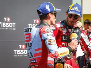 MotoGP: Ducati tem certeza de que pode evitar "desastre" com dupla Bagnaia-Márquez em 2025