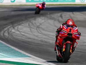 MotoGP: Bagnaia é o mais rápido do TL2 em Barcelona; Martín é 5°