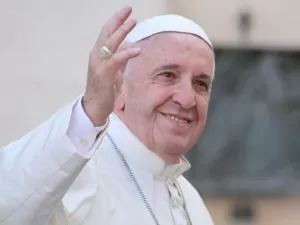 Papa Francisco tem mais uma 'noite tranquila, diz Vaticano