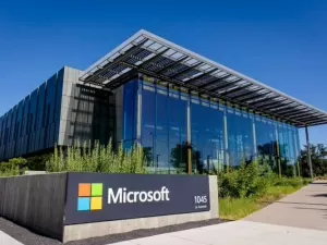 Microsoft quer reativar Three Mile Island, usina famosa por acidente nuclear, para atender demanda de inteligência artificial