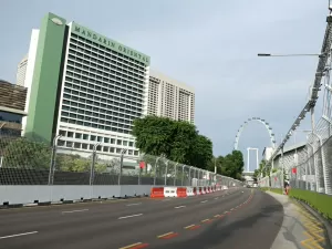 VÍDEO F1: Lagarto invade pista e 'atrapalha' treino em Singapura; assista