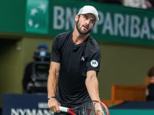 Paul é campeão em cima de Dimitrov e ainda sonha com Finals