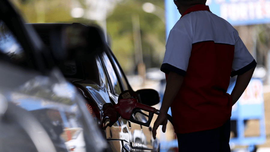 O preço da gasolina pode voltar a subir a partir de novembro  - Marcelo Camargo/Agência Brasil