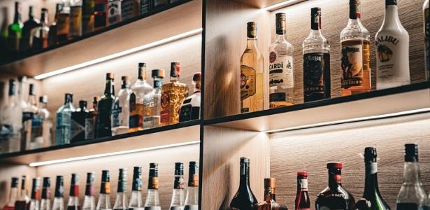 Consumidor troca destilado por vinho e cerveja em restaurantes