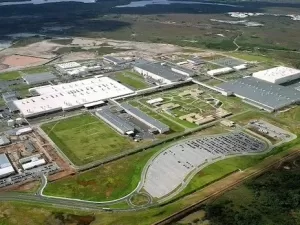 Como marca brasileira tenta 'furar' BYD e assumir fábrica da Ford na Bahia