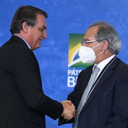 Bolsonaro e Guedes: ministro admite influência eleitoral sobre medidas econômicas - Edu Andrade